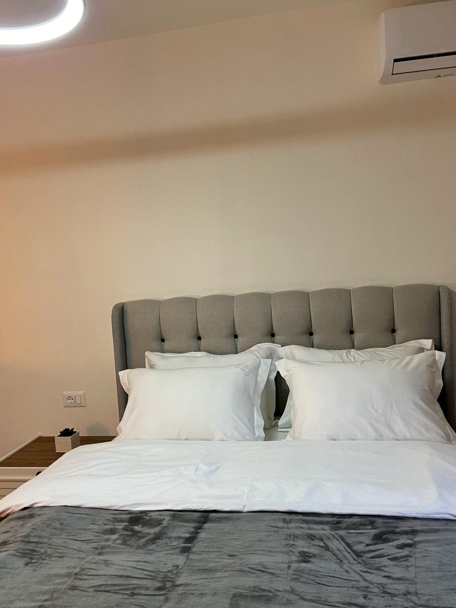 Boho Cane Apartment 티라나 외부 사진